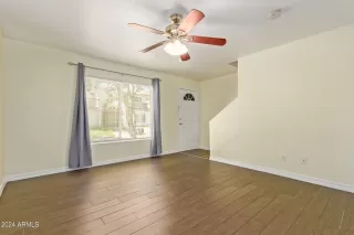 Photo #3: 6688528 Listing 