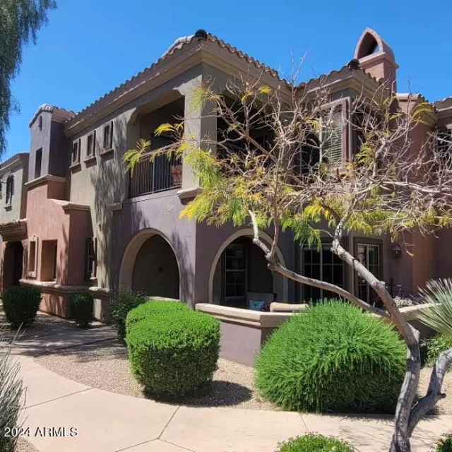 MLS: 6688769 Condo For Sale