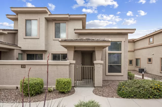 MLS: 6688873 Condo For Sale