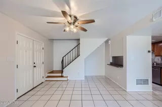 Photo #1: 6688977 Listing 