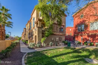 Photo #1: 6689174 Listing 