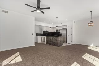 Photo #6: 6689174 Listing 