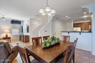 Photo #6: 6689393 Listing