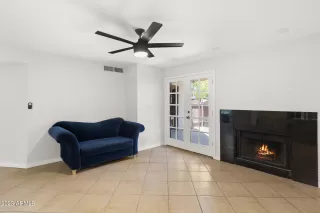 Photo #3: 6689415 Listing