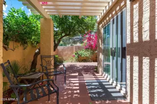 Photo #1: 6689418 Listing