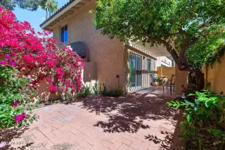 Photo #2: 6689418 Listing