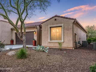 Photo #2: 6689818 Listing 