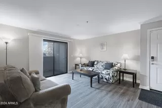 Photo #1: 6689860 Listing