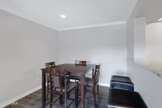 Photo #4: 6689860 Listing