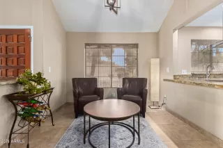 Photo #6: 6689983 Listing