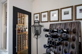 Photo #6: 6690005 Listing 