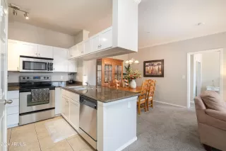 Photo #4: 6690010 Listing