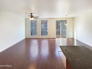 Photo #6: 6690170 Listing 