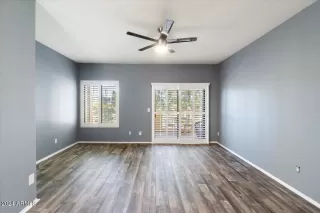 Photo #5: 6690227 Listing 