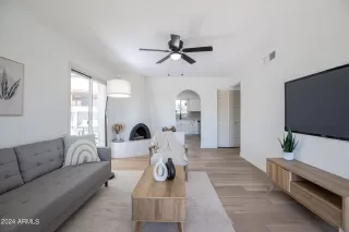 Photo #2: 6690267 Listing 