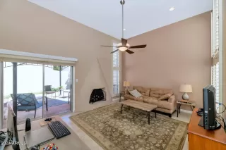 Photo #5: 6690291 Listing 