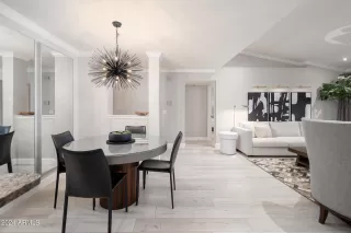 Photo #4: 6690609 Listing