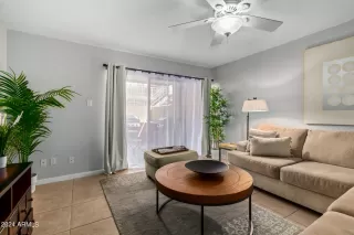 Photo #2: 6690874 Listing