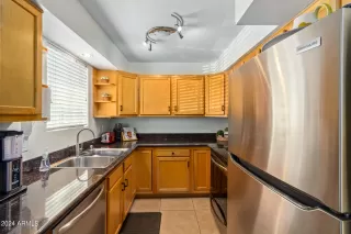 Photo #5: 6690874 Listing