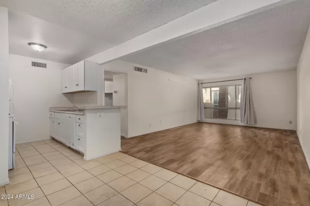 MLS: 6691094 Condo For Sale