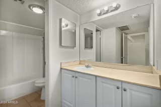 Photo #1: 6691094 Listing