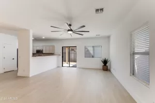 Photo #1: 6691219 Listing 