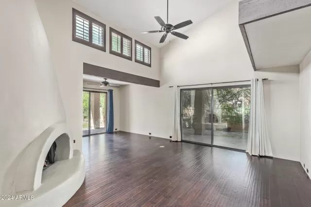 MLS: 6691304 Condo For Sale