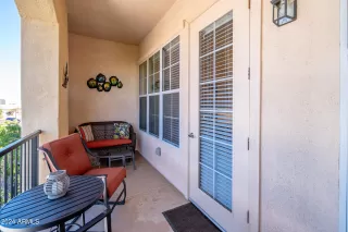 Photo #6: 6691312 Listing