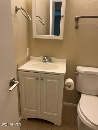 Photo #5: 6691359 Listing 