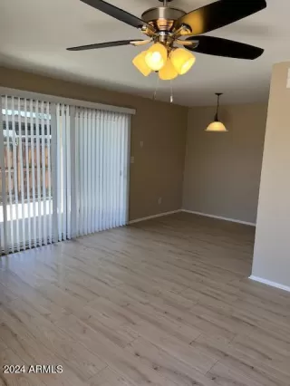 Photo #6: 6691359 Listing 