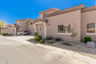 Photo #2: 6691395 Listing