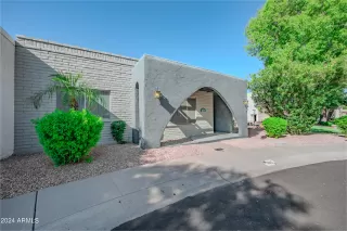 Photo #1: 6691409 Listing