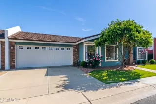 Photo #5: 6691549 Listing