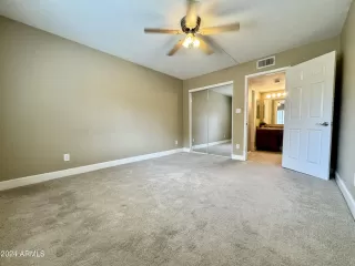 Photo #6: 6691553 Listing