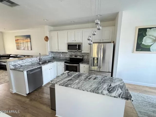 MLS: 6691671 Condo For Sale