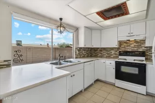 Photo #1: 6691809 Listing 