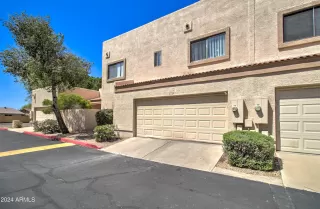 Photo #2: 6691870 Listing