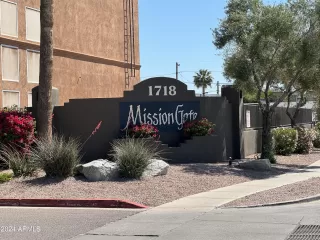 Photo #1: 6691904 Listing 