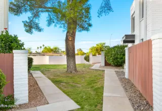 Photo #4: 6692668 Listing