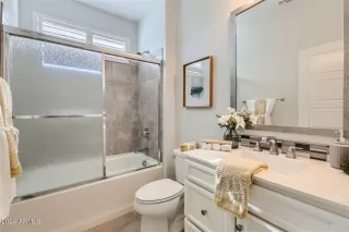 Photo #4: 6692693 Listing 