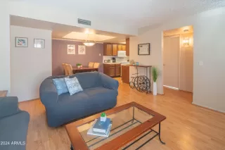 Photo #1: 6692739 Listing