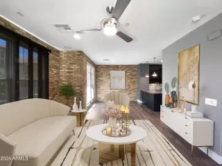 Photo #1: 6693001 Listing