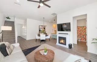 Photo #6: 6693262 Listing