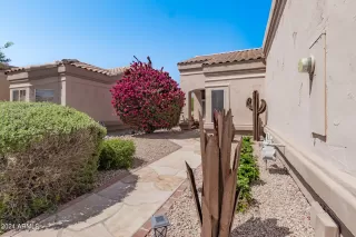 Photo #1: 6693301 Listing 