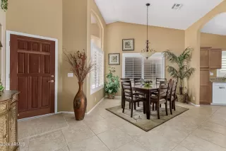 Photo #6: 6693301 Listing 