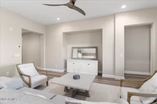 Photo #6: 6693393 Listing