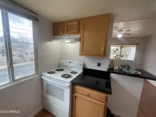 Photo #6: 6693400 Listing 