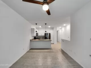 Photo #2: 6693589 Listing