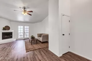 Photo #1: 6693830 Listing