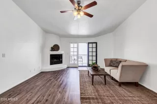 Photo #3: 6693830 Listing